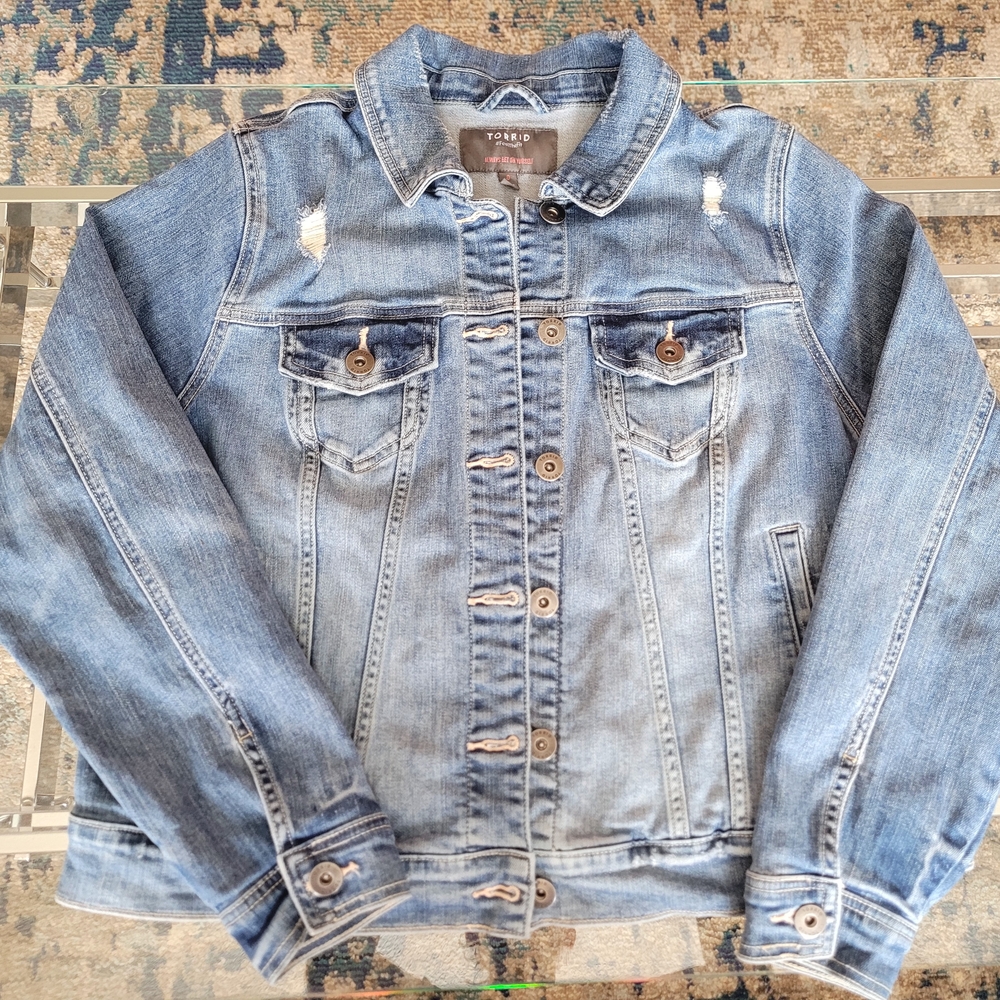 Torrid Blue Denim Jacket #FeelTheFit  Jean Y2K Stretch Size 0